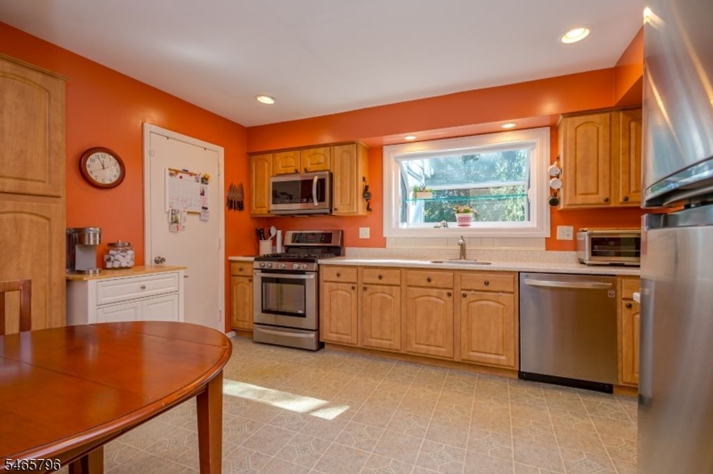 418 Hawkshead Way, Franklin Twp., NJ 08873 — photo 5