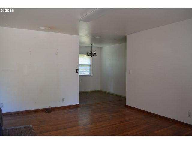 641 Se 148TH Ave, Portland, OR 97233