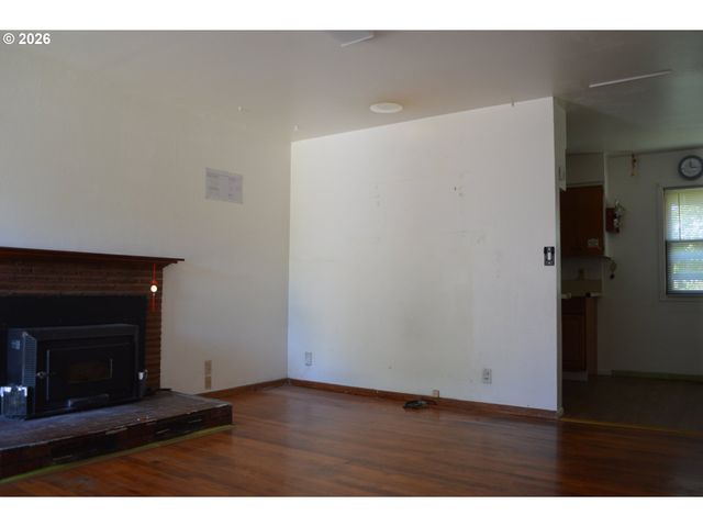 641 Se 148TH Ave, Portland, OR 97233