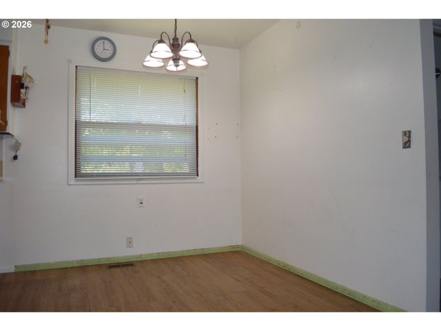 641 Se 148TH Ave, Portland, OR 97233