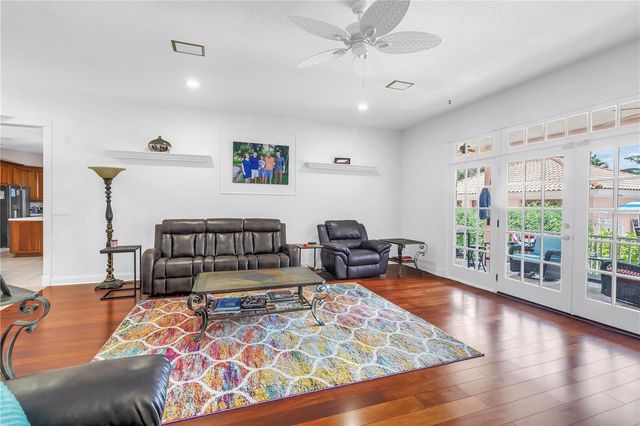 4930 SANDPIPER LANE S, St Petersburg, FL 33711