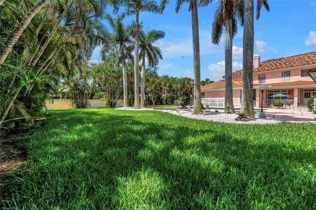 4930 SANDPIPER LANE S, St Petersburg, FL 33711