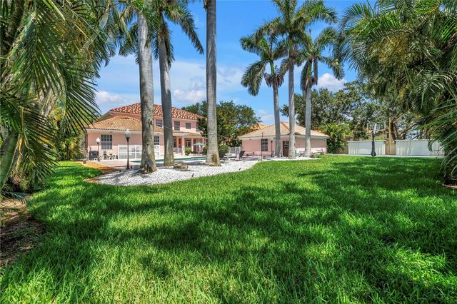 4930 SANDPIPER LANE S, St Petersburg, FL 33711