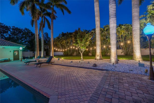 4930 SANDPIPER LANE S, St Petersburg, FL 33711