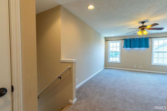 3749 Arbor Pointe Drive, Newburgh, IN 47630