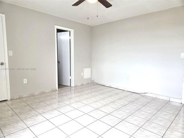4670 W 13th Ln 507, Hialeah, FL 33012