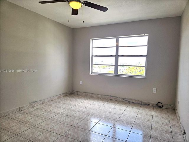 4670 W 13th Ln 507, Hialeah, FL 33012