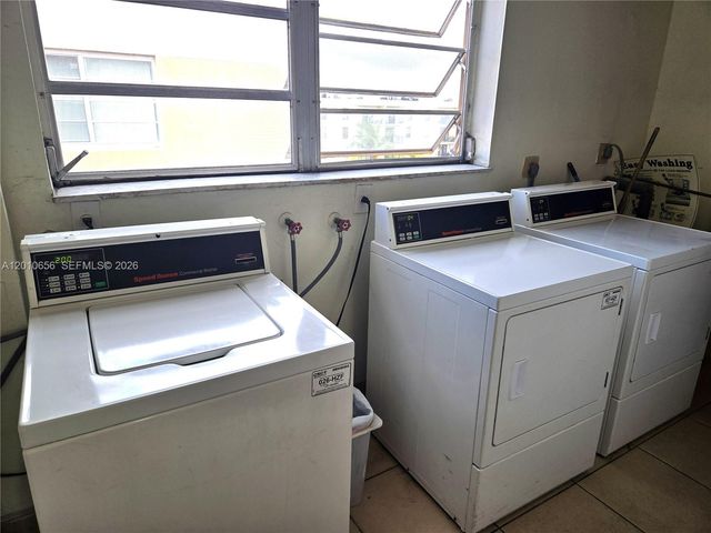 4670 W 13th Ln 507, Hialeah, FL 33012