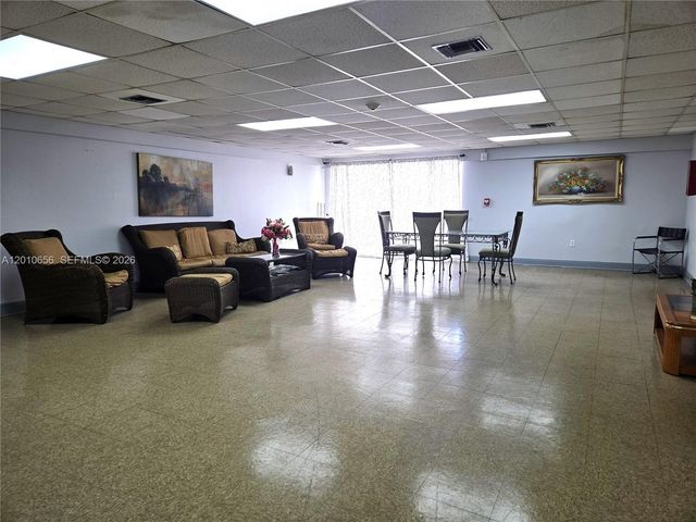 4670 W 13th Ln 507, Hialeah, FL 33012