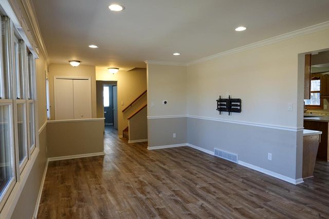 715 Torrey Pines DRIVE, Twin Lakes, WI 53181