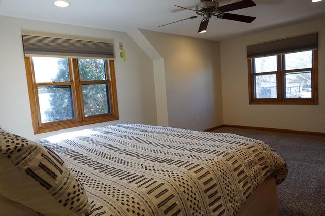 715 Torrey Pines DRIVE, Twin Lakes, WI 53181