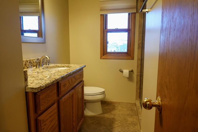 715 Torrey Pines DRIVE, Twin Lakes, WI 53181