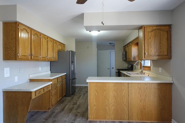 715 Torrey Pines DRIVE, Twin Lakes, WI 53181