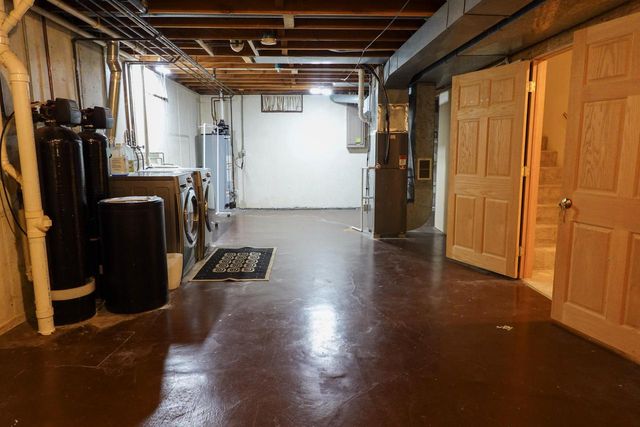 715 Torrey Pines DRIVE, Twin Lakes, WI 53181