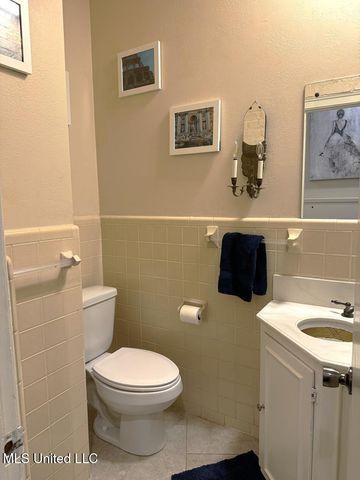 102 Dana Road, Natchez, MS 39120