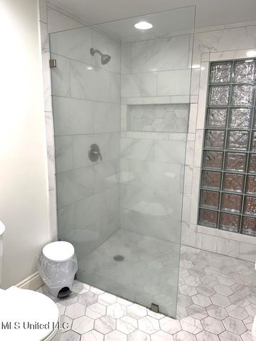 102 Dana Road, Natchez, MS 39120