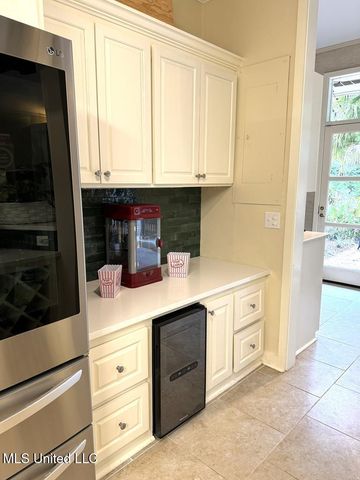 102 Dana Road, Natchez, MS 39120