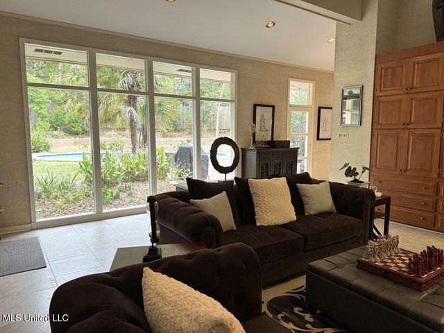 102 Dana Road, Natchez, MS 39120