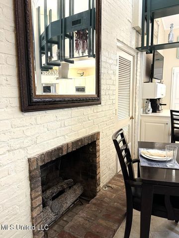 102 Dana Road, Natchez, MS 39120