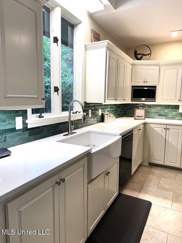 102 Dana Road, Natchez, MS 39120