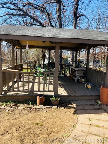 264 SE Main Street, Eufaula, OK 74432