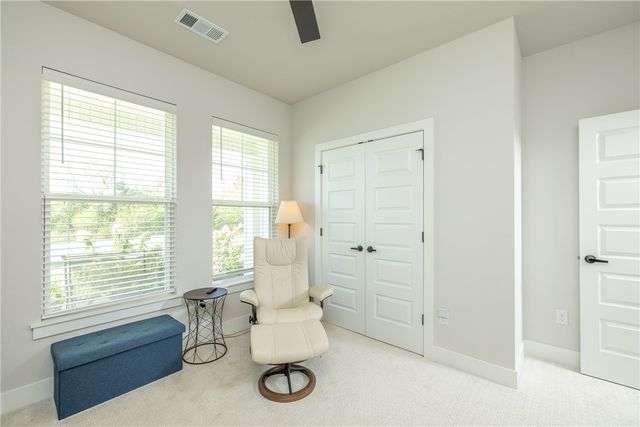4114 W Huron Loop, Fayetteville, AR 72704