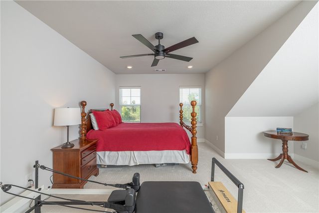 4114 W Huron Loop, Fayetteville, AR 72704
