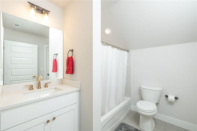 4114 W Huron Loop, Fayetteville, AR 72704