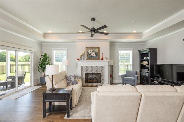 4114 W Huron Loop, Fayetteville, AR 72704