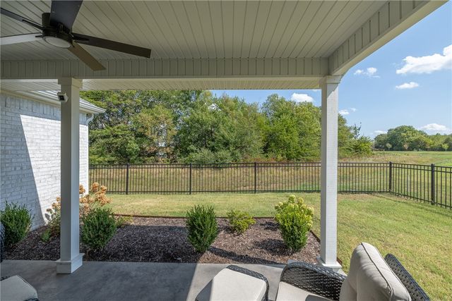 4114 W Huron Loop, Fayetteville, AR 72704