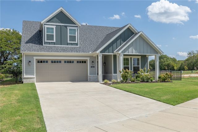 4114 W Huron Loop, Fayetteville, AR 72704