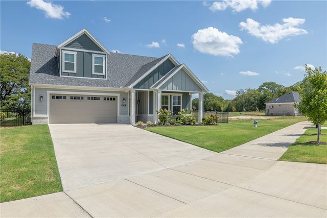 4114 W Huron Loop, Fayetteville, AR 72704