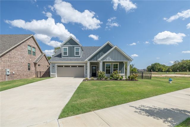 4114 W Huron Loop, Fayetteville, AR 72704
