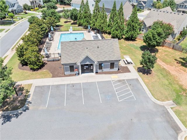 210 Creek View Lane, Acworth, GA 30102