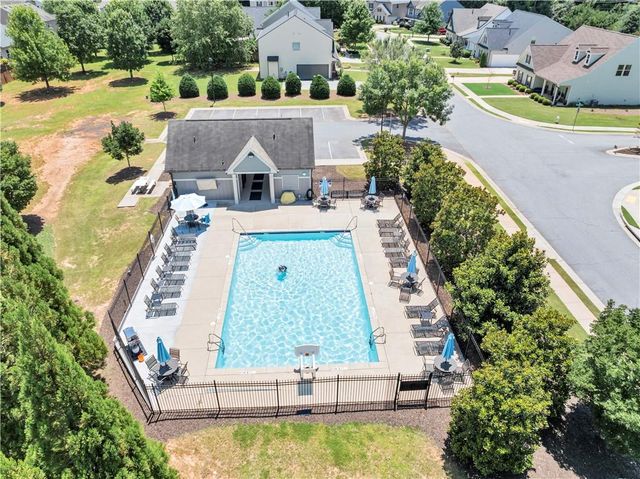 210 Creek View Lane, Acworth, GA 30102