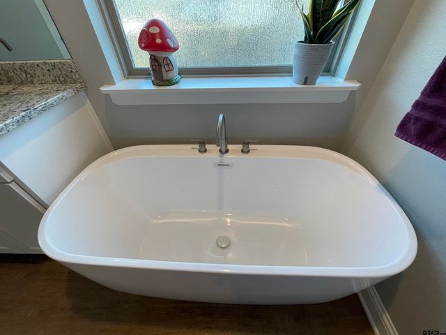 10003 Dayspring, Flint, TX 75762