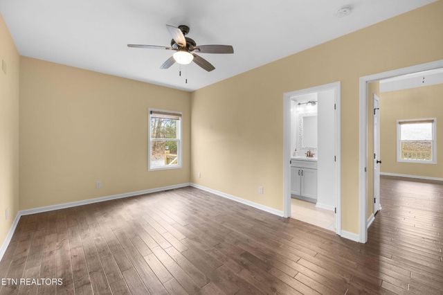 7765 Beals Chapel Rd, Lenoir City, TN 37772