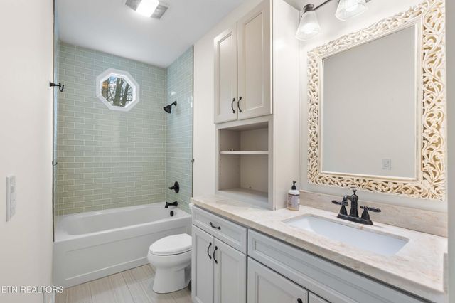 7765 Beals Chapel Rd, Lenoir City, TN 37772