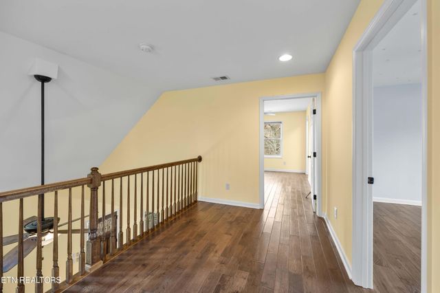 7765 Beals Chapel Rd, Lenoir City, TN 37772