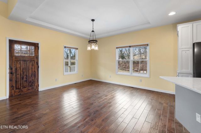 7765 Beals Chapel Rd, Lenoir City, TN 37772