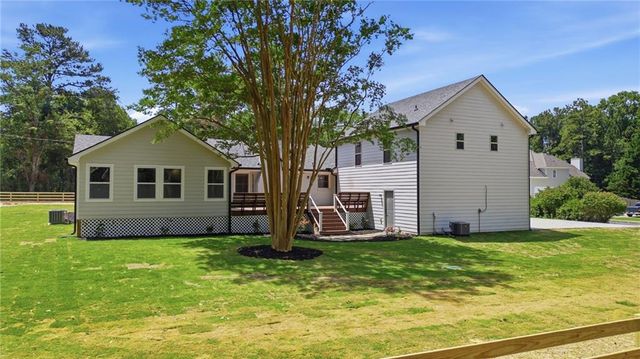 2450 tennyson trail, Grayson, GA 30017