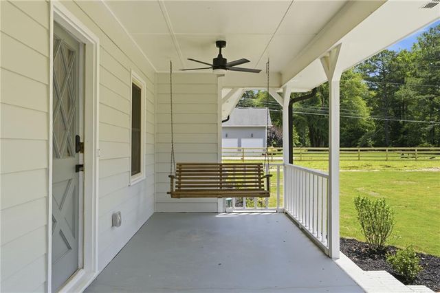 2450 tennyson trail, Grayson, GA 30017