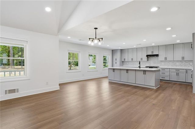 2450 tennyson trail, Grayson, GA 30017