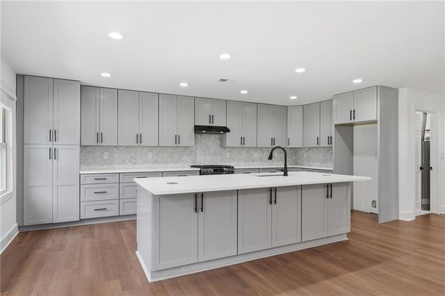 2450 tennyson trail, Grayson, GA 30017