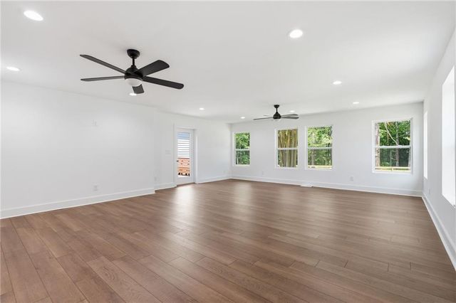 2450 tennyson trail, Grayson, GA 30017