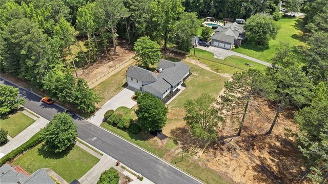 2450 tennyson trail, Grayson, GA 30017