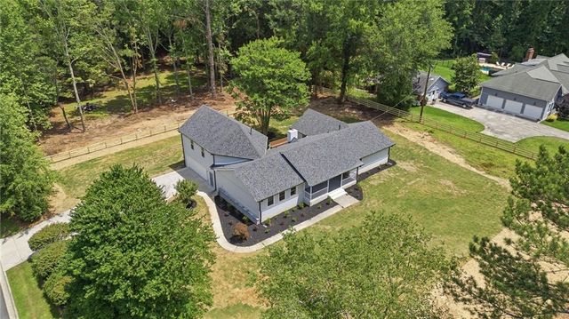 2450 tennyson trail, Grayson, GA 30017