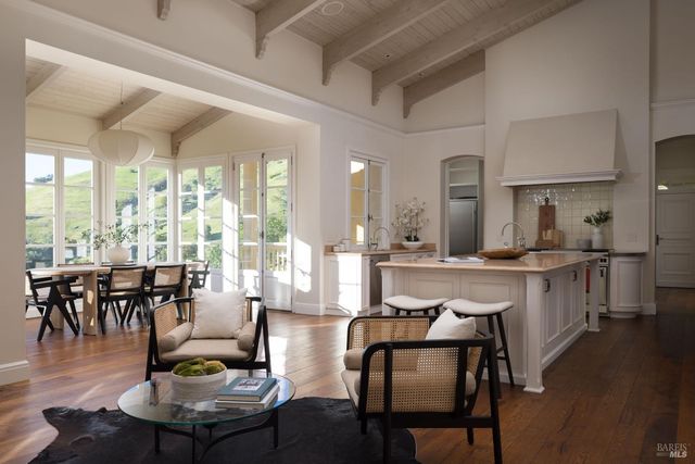 5870 Silverado Trl, Napa, CA 94558