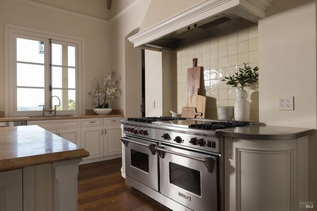 5870 Silverado Trl, Napa, CA 94558