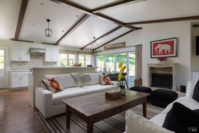 5870 Silverado Trl, Napa, CA 94558